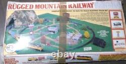 Life Like HO Scale Electric TRAIN SET Rugged Mountain Railway 54x36 Track NEW