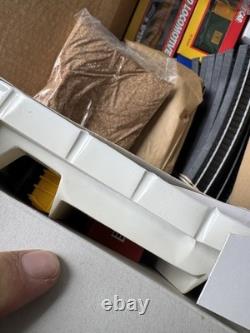 Life-Like HO Scale Electric Train Set Locomotive, Tracks Buildings Cool Mint