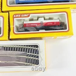 Life Like HO Train Set Lot 6 Armstrong World Industries Cars Track HO Gauge