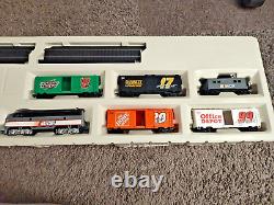 Life-Like Racing Rails NASCAR Electric Train Locomotive 6 Car Set WithOG Packaging