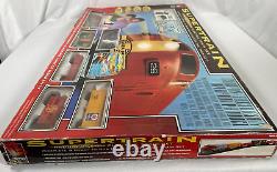 Life-Like Trains 8974? RC Electric Supertrain Set, HO Scale, 47x38 Power-Loc