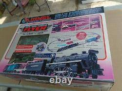 Lionel 6-11735 New York Central Flyer Train Set New Sealed 027 Scale