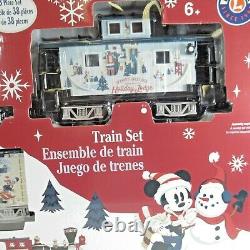 Lionel Disney 2021 Holiday Train Set 32 Pc Track Set Oval 50 x 73 5 Train Cars