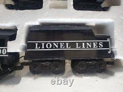 Lionel Lines Battery Powered Ready-to-Run G-Gauge Train Set 7-11182 Track & Box