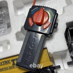 Lionel Lines Battery Powered Ready to Run G-Gauge Train Set 7-11182 Track & Box