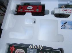 Lionel North Pole Central Christmas Train Set # 6-30068 & Expansion 6-30040