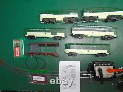 Lionel Northern Pacific, Complete O27 / O42 Gauge Diesel Passenger Train Set