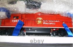Lionel Northwest Diesel Special Freight Train Set 6-30047 With Extra Track, Cars