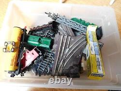 Lionel Postwar 027 Gauge Set Tracks, Trains, Engines and more