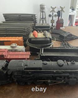 Lionel Postwar 2035 Steam Locomotive Freight Car Train Set O Gauge Power & Track
