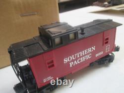 Lionel Southern Pacific Freight Set 6-21970 O-27 Gauge Train Set with extra track