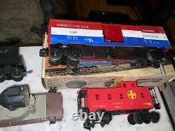 Lionel Train Set 1970's Complete With Town, Track, Tender, Locomotive set lot of