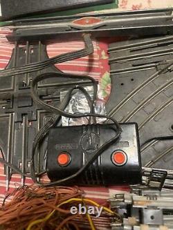 Lionel Train Set Type ZW controller plus all track and engine plus cars 1950s