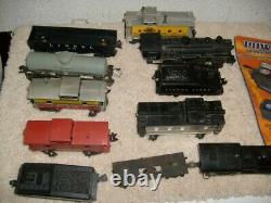 Lionel Train Set With Lots Of Track And Power Supplys