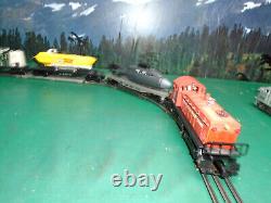 Lionel U. S. Coast Guard NW-2 Diesel and complete O /O27 Freight Train Set