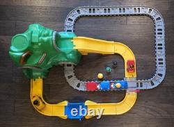 Little Tikes Train Set Mountain Track with Figures Ages 3-7 Years 3-5 3-4 4-7
