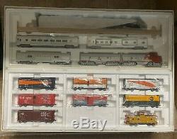 MARKLIN HO scale COMPLETE SET WITH 2 TRAINS TRACK AND OPERAT. EQUIPMENT 29489