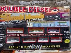 MODEL POWER HO DOUBLE DIESEL Electric Train Set HTF (Both Engines are Powered)