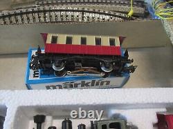 Marklin HO Train Set 2902 Boxed Extra Track Extra Car Switch Track Nice Set