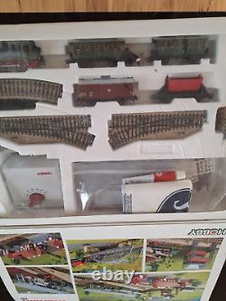 Marklin HO scale Steam train set Einsteigen und losfahren, tested in Orig box