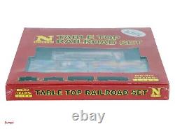 Micro-Trains 993-03-150 New Haven N Scale N Gauge Train Set withTrack MT/Box