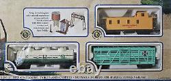 NEW Bachmann HO Scale Empire Builder Train Set withUnion Pacific Diesel Locomotive