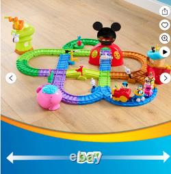 NEW in box Disney Jr. Mickey Mouse Clubhouse Fun Track Set Train, Minnie, Goofy
