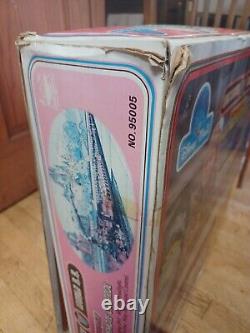 NOS 1988 Vintage Walt Disney World RR Railroad Infra-Red Train Track Set