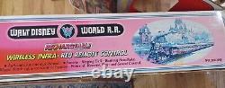 NOS 1988 Vintage Walt Disney World RR Railroad Infra-Red Train Track Set