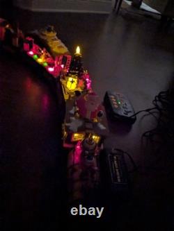 New Bright Holiday Express Animated Train Set #380 Lights Sounds WithBox Complete
