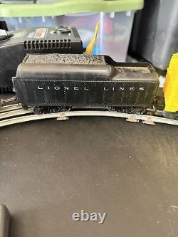 O Scale, Lionel train set, 5 trains, controller, transformer, 12 tracks