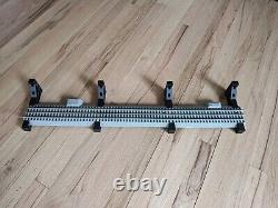 O Scale Wall Mount Room Kit for Train Track, Fits 15ft x 15ft