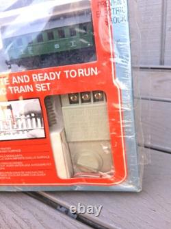 PLAY ART HO Scale Electric Train Set 3334BT NEW IN BOX SEALED Vintage