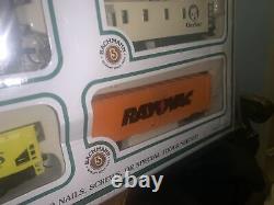 Partially Sealed Bachmann EZ Track System Electric Train Set HO Scale 1998
