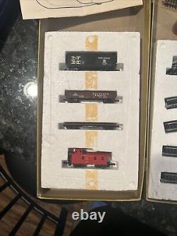 Postage Stamp Trains B&O Freight Set With Track And Controller