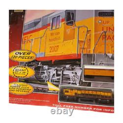 Power Blaster HO Scale Train Set Union Pac 3560 Diesel Engine Power-Loc Track