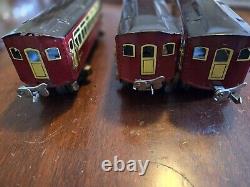 Pre War Lionel Junior Tinplate Electric Train Set 1056Ee with Extra Track