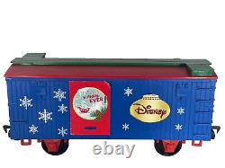 Scientific Toys Disney Christmas Train Set Battery Operated with Track Festive