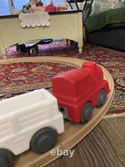 Step2 My First Holiday Train Track Set Works Great Christmas Holiday toddler