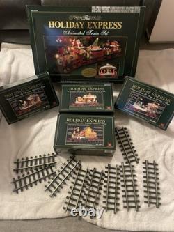 The HOLIDAY EXPRESS Animated Christmas Train Set #384 Extra Track 8 Cars