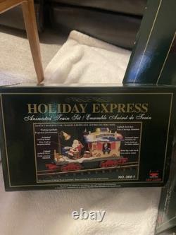 The HOLIDAY EXPRESS Animated Christmas Train Set #384 Extra Track 8 Cars