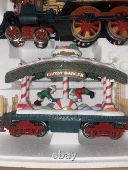 The HOLIDAY EXPRESS Animated Christmas Train Set #384 Extra Track 8 Cars