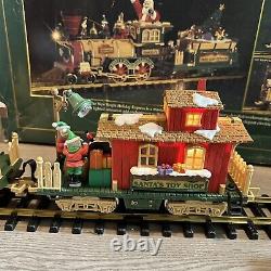 The Holiday Express Animated Christmas Train Set No. 380 Works Missing Track