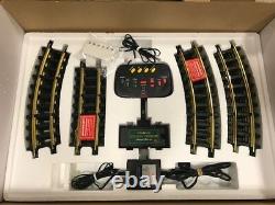 The Holiday Express Animated Train Set +Extra Tracks & 3 Extra Sections