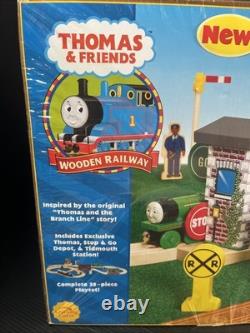 Thomas & Friends 60th Anniversary Set NIP Sealed Gold Train Wooden Train Tracks