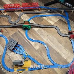 Thomas Friends Tomy Giant Set Track Road Engine Train Tunnel Bridges 2006