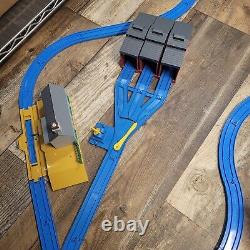 Thomas Friends Tomy Giant Set Track Road Engine Train Tunnel Bridges 2006