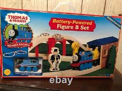 Thomas & Friends Wooden Railway Battery Powered Figure 8 Set Sealed Rare NEW