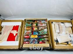 Thomas Pacconi Wooden Railway Train Set Tracks, Trains, Buildings, Box NEW