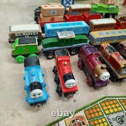 Thomas The Train Set with Wooden Tracks & many Assorted Pieces LARGE LOT! 141pcs